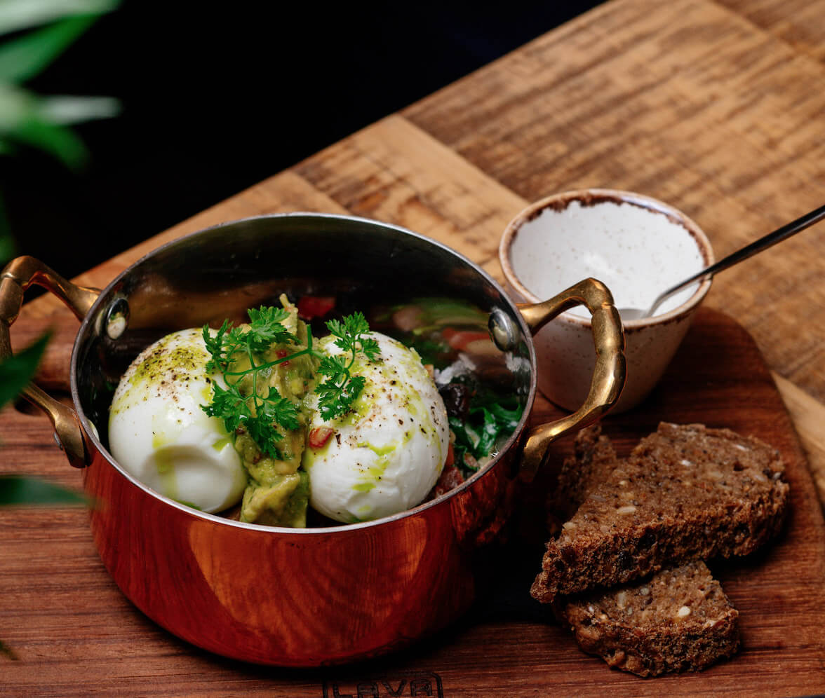 Bowl con huevo pochado
