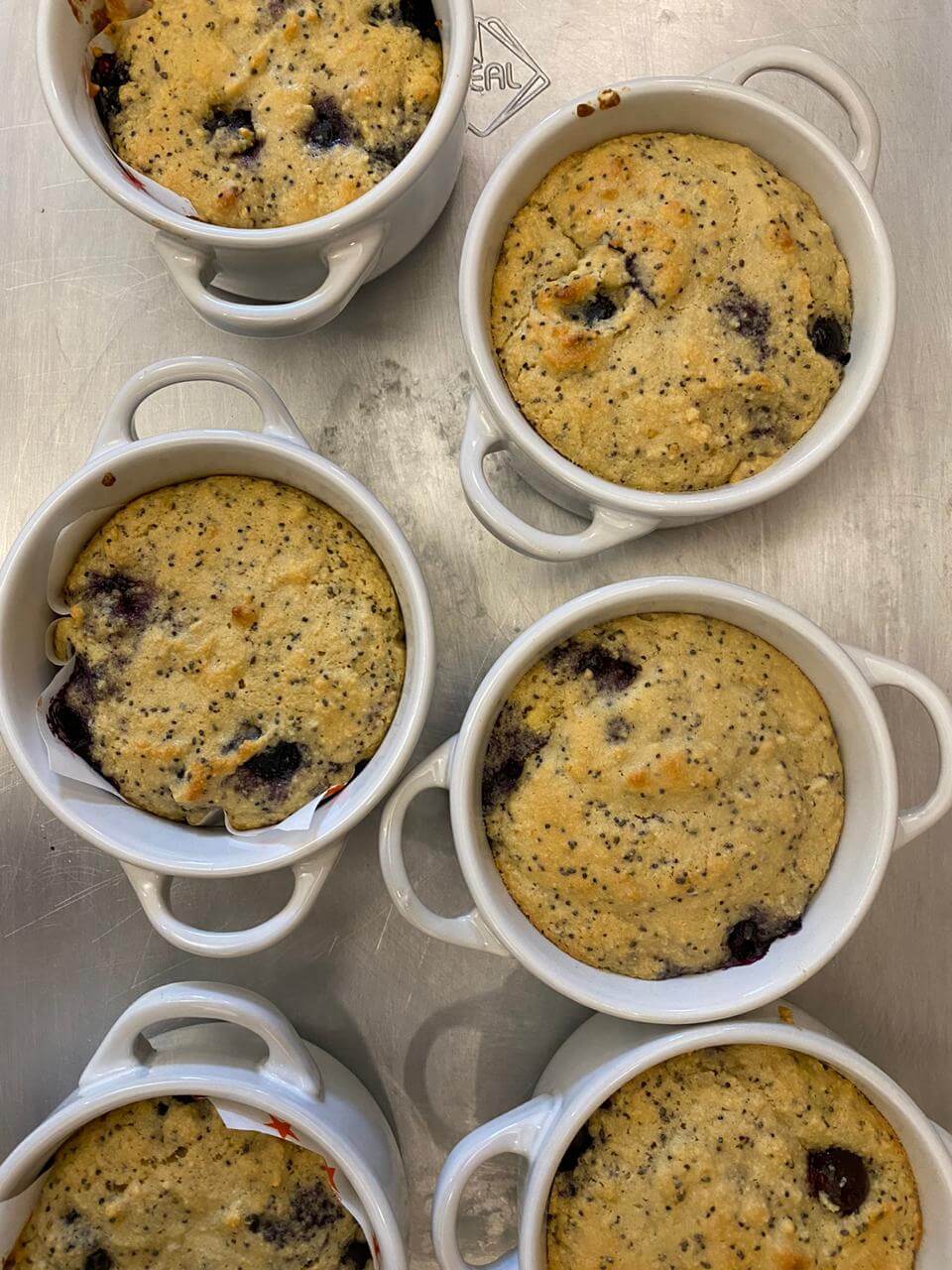 Muffins de limón amarillo y blueberry