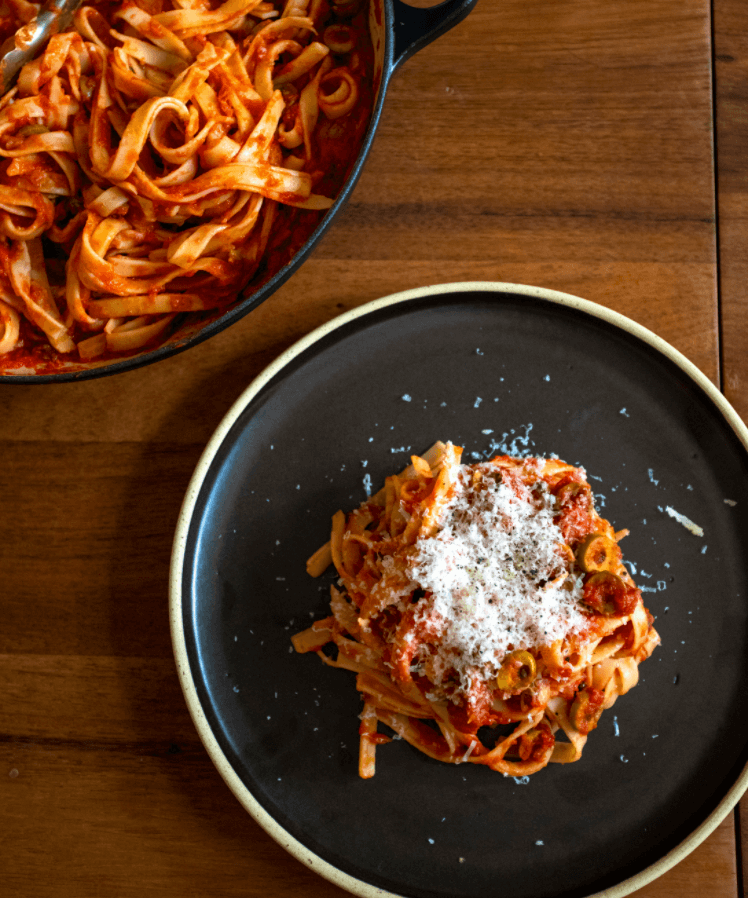 Fetuccini puttanesca