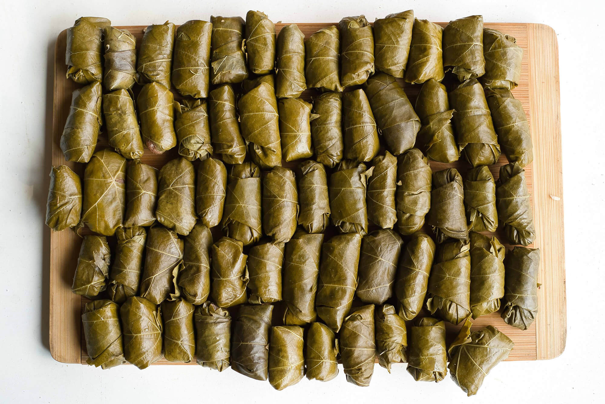 Hojas de parra rellenas