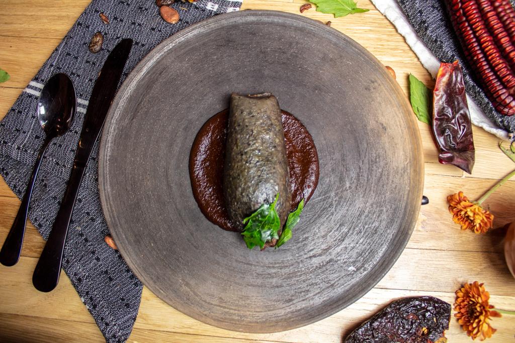 Tamales con Tamales Madre